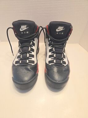 Nike Air Darwin Bulls Dennis Rodman Men’s Sneakers Sz 10  Bred AJ9710-001